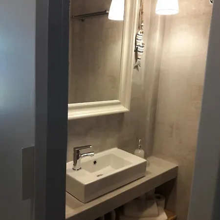 Comfortable Apartment For 3 Persons *